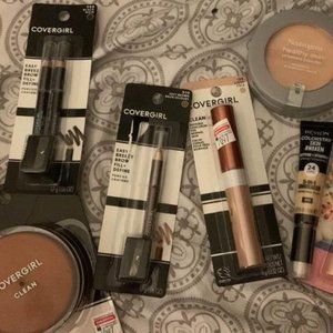 Brand New Makeup Lot